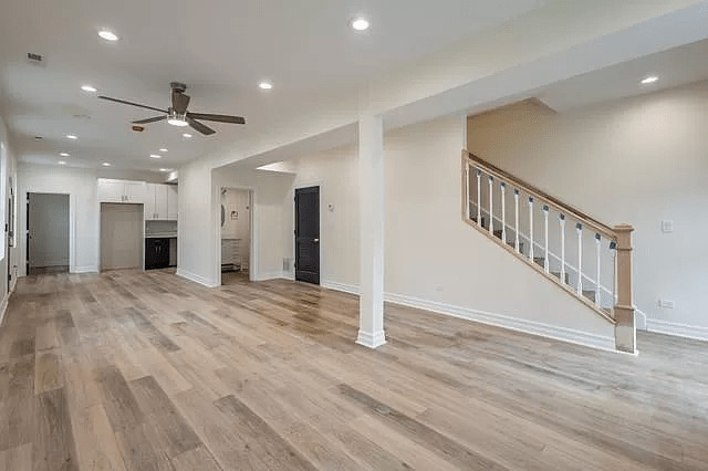 1013 West 18th Place Chicago, IL 60608 - Photo 7 of 49