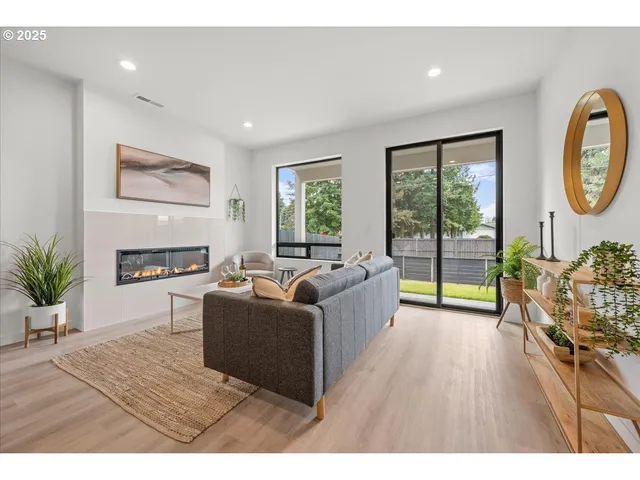 $449,900 | 5008 Northeast 113th Street, Vancouver, WA 98686