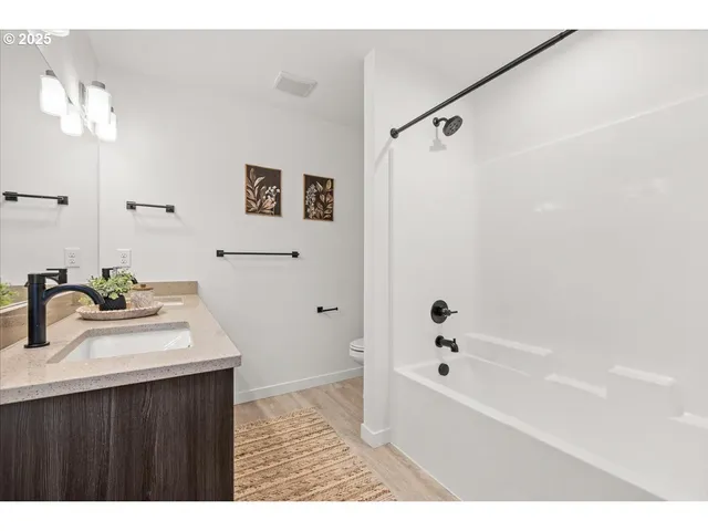 $449,900 | 5008 Northeast 113th Street, Vancouver, WA 98686