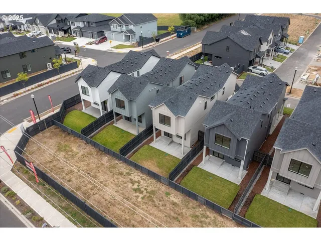 $449,900 | 5008 Northeast 113th Street, Vancouver, WA 98686