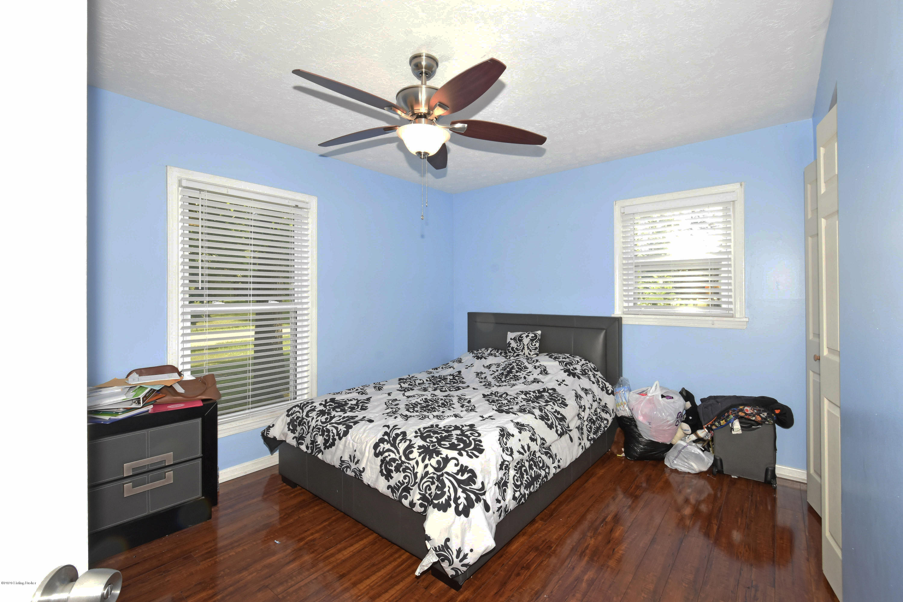 9712 Fairground Road Louisville, KY 40291 - Photo 31 of 37 _DSC8460