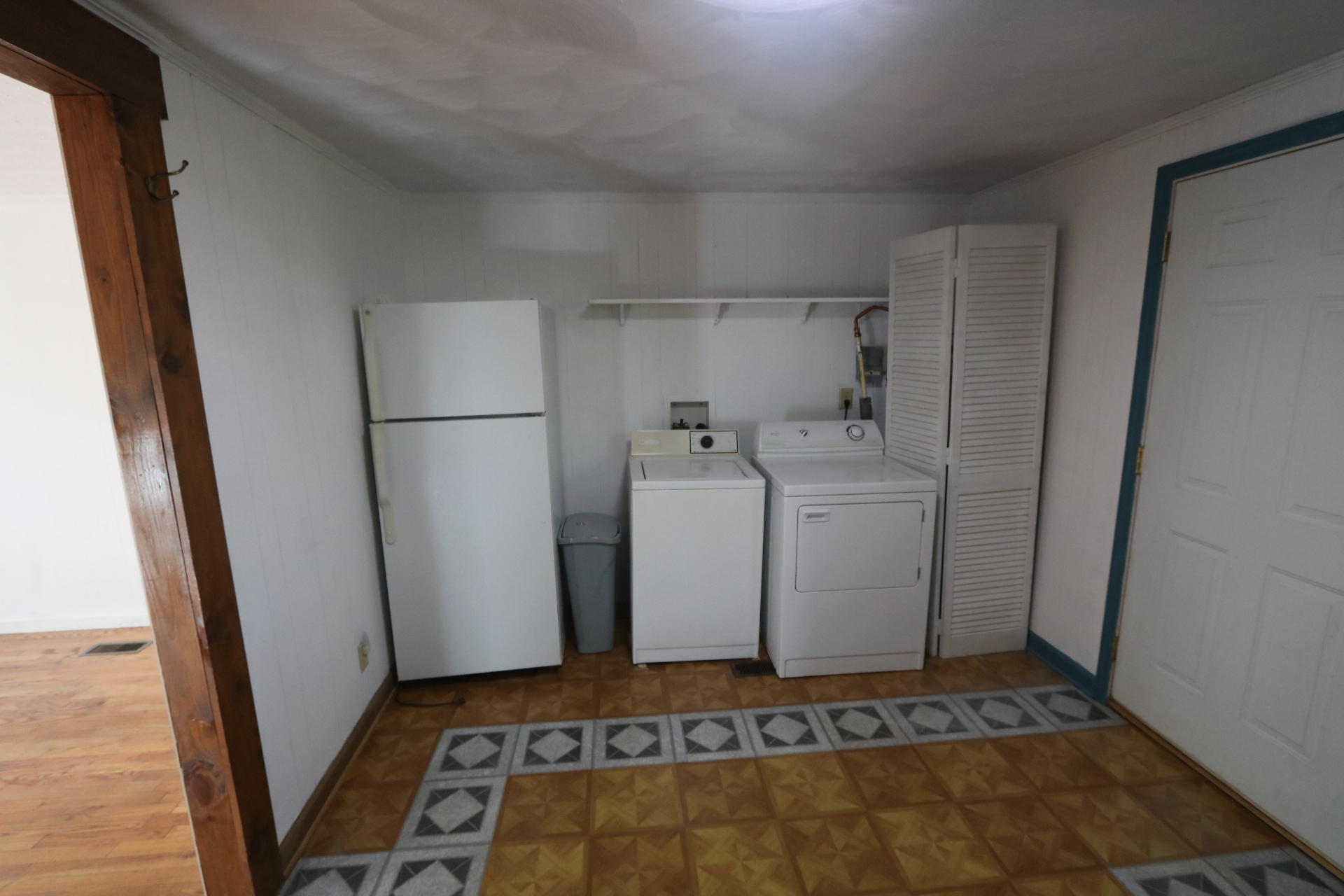 174 Spring Dale Road Southwest Floyd, VA 24091 - Photo 30 of 37 a utility room with dryer and washer
