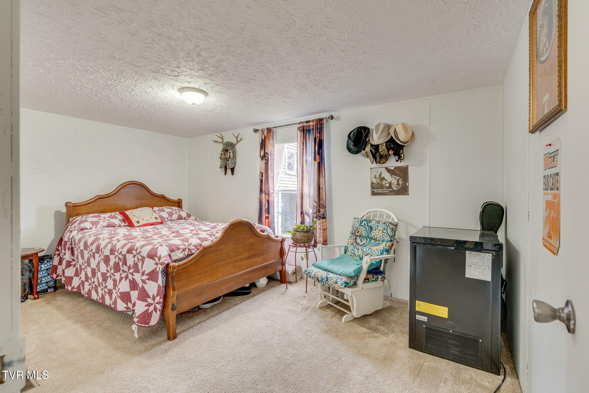 404 Amis Chapel Road Surgoinsville, TN 37873 - Photo 16 of 25 016