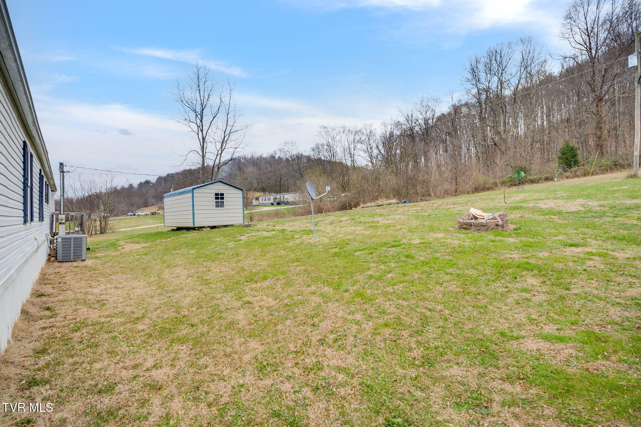 404 Amis Chapel Road Surgoinsville, TN 37873 - Photo 20 of 25 020