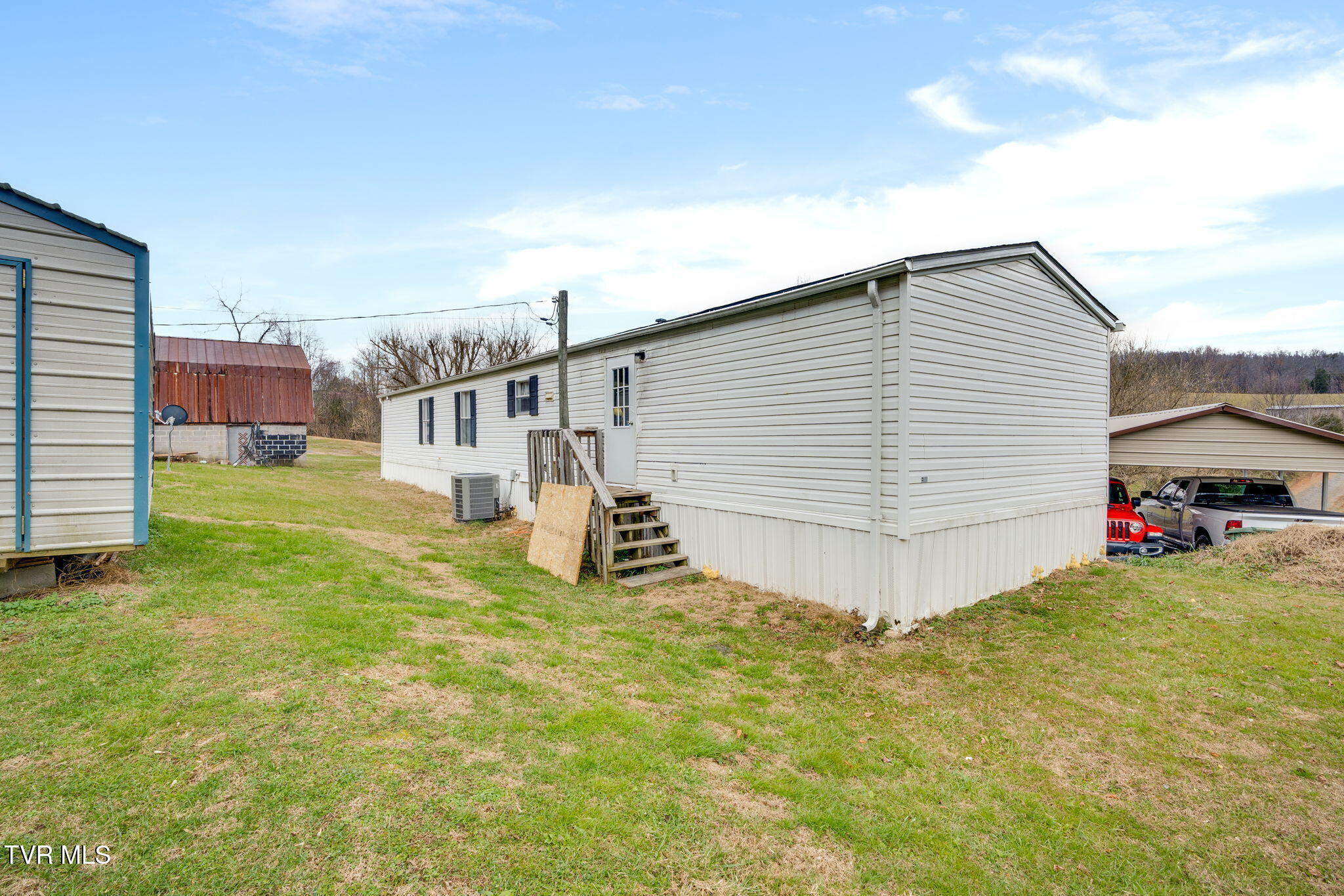 404 Amis Chapel Road Surgoinsville, TN 37873 - Photo 23 of 25 023