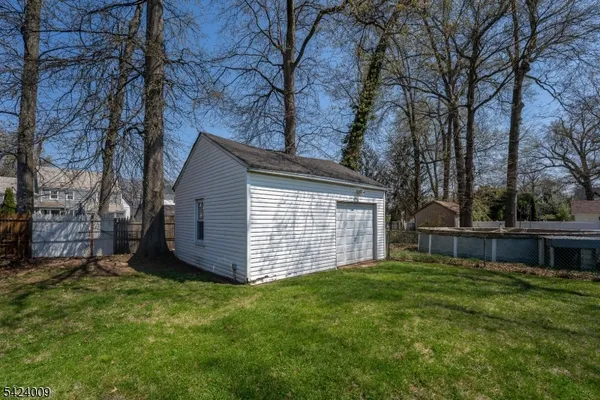 $595,000 | 15 Melrose Terrace, Elizabeth, NJ 07208