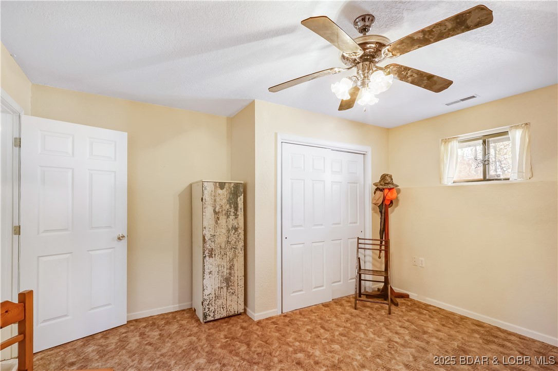 16376 Twisted Tree Road Barnett, MO 65011 - Photo 23 of 48 Nice size closet