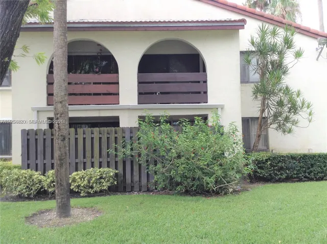 $1,700 | 8899 Southwest 123rd Court, Unit 101, Miami, FL 33186
