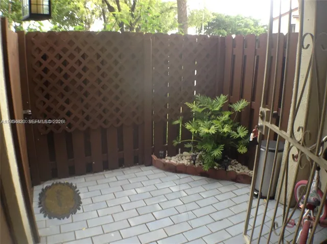 $1,700 | 8899 Southwest 123rd Court, Unit 101, Miami, FL 33186