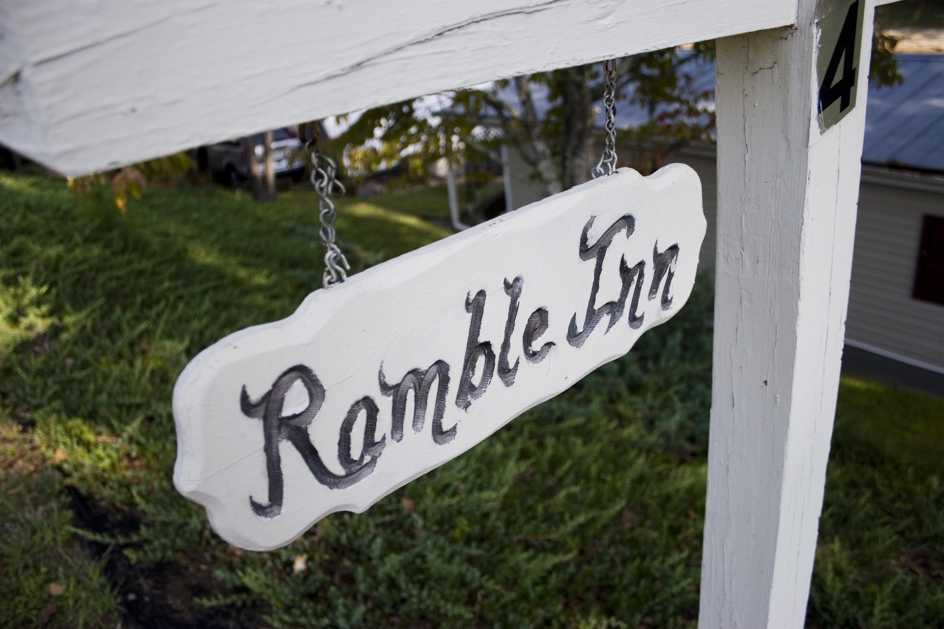 244 Hampton Drive Rutledge, TN 37861 - Photo 8 of 16 Ramble Inn