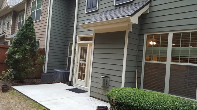 $2,850 | 5120 Meridian Lane, Alpharetta, GA 30022