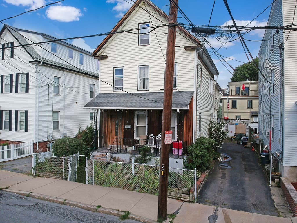 61 Springfield Street Somerville, MA 02143 - Photo 1 of 34 Gallery Image 1