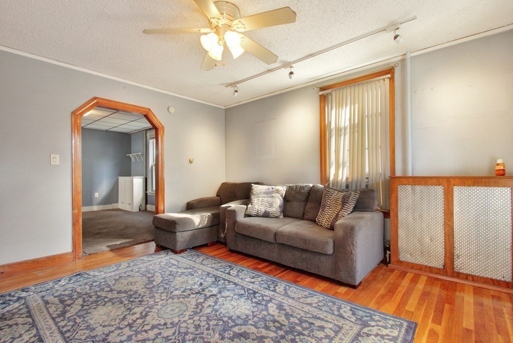 61 Springfield Street Somerville, MA 02143 - Photo 6 of 34 Gallery Image 6