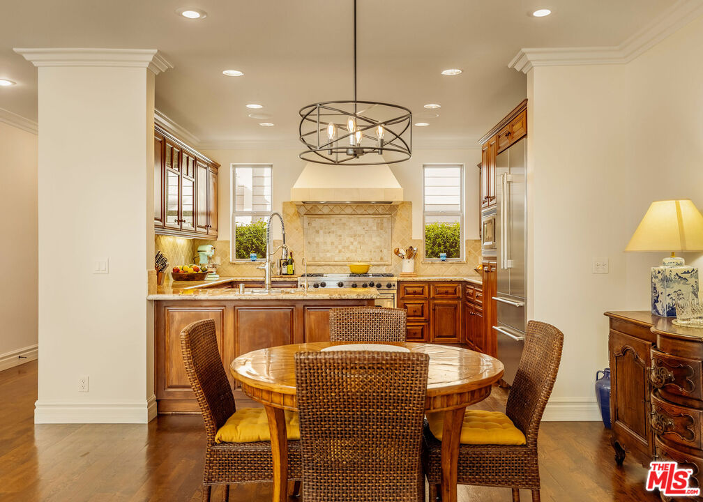 710 Virginia Street El Segundo, CA 90245 - Photo 13 of 44