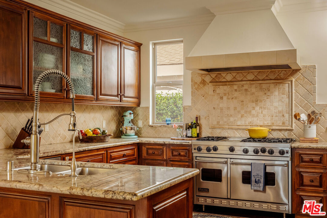 710 Virginia Street El Segundo, CA 90245 - Photo 14 of 44