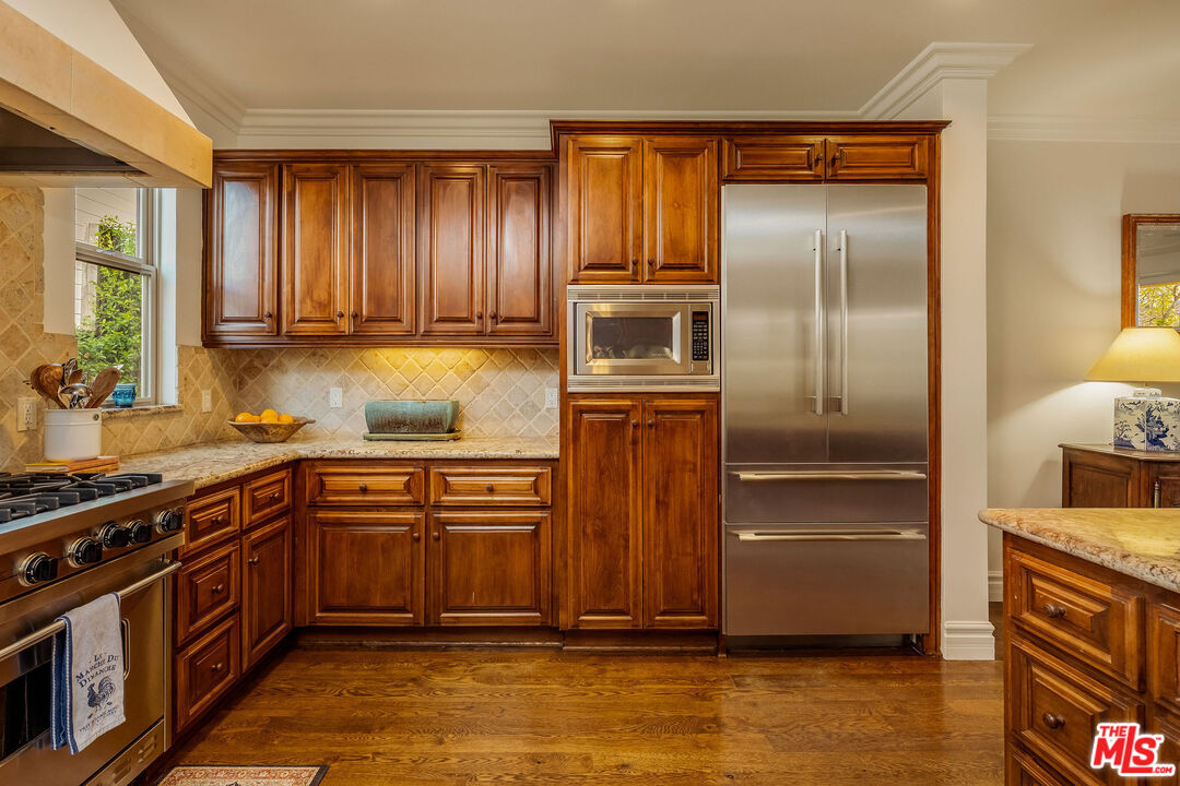 710 Virginia Street El Segundo, CA 90245 - Photo 18 of 44