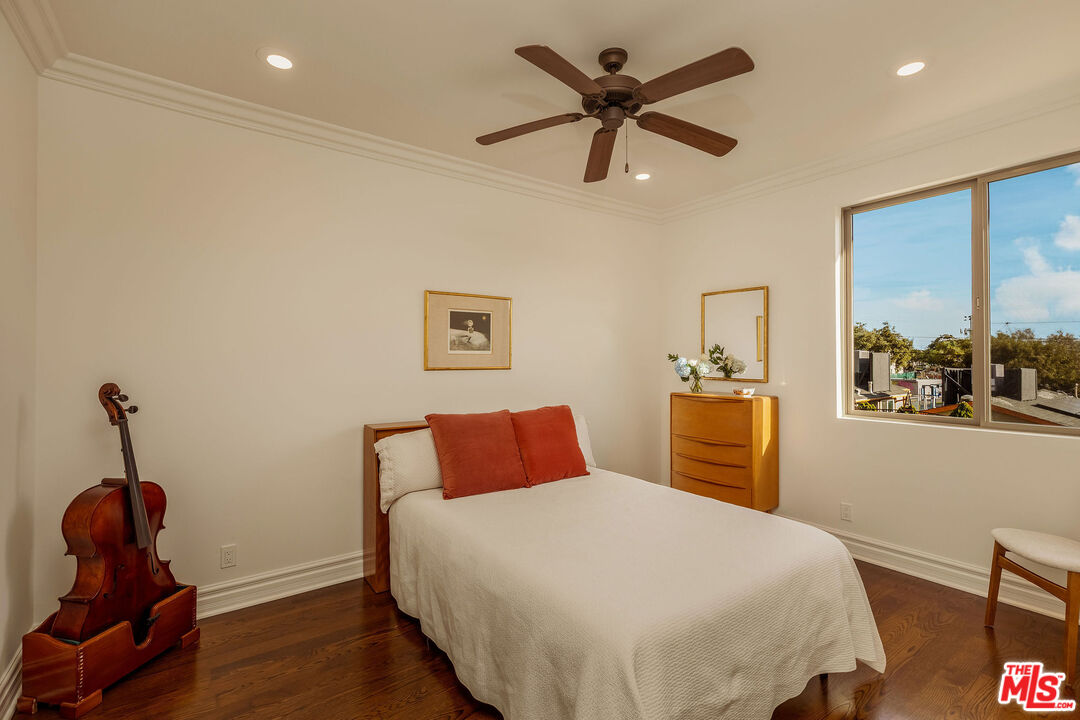 710 Virginia Street El Segundo, CA 90245 - Photo 33 of 44