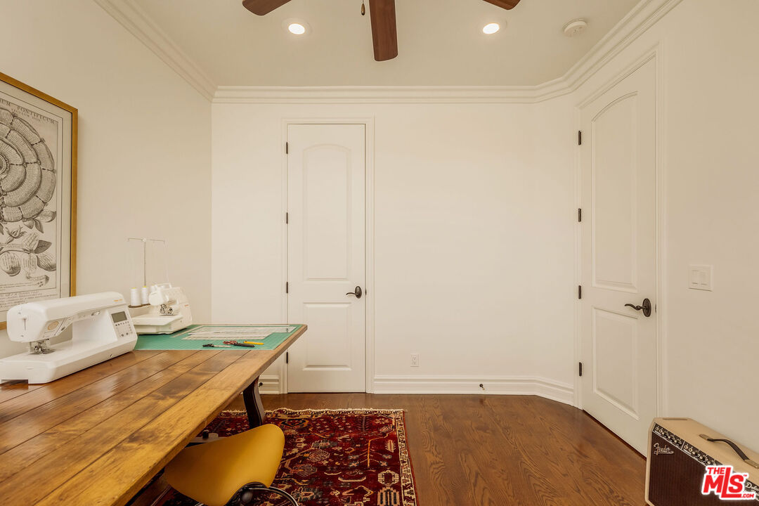 710 Virginia Street El Segundo, CA 90245 - Photo 38 of 44