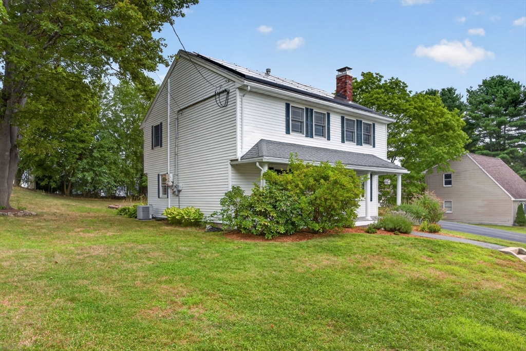 4 Jeffrey Road Billerica, MA 01821 - Photo 2 of 41 Gallery Image 2