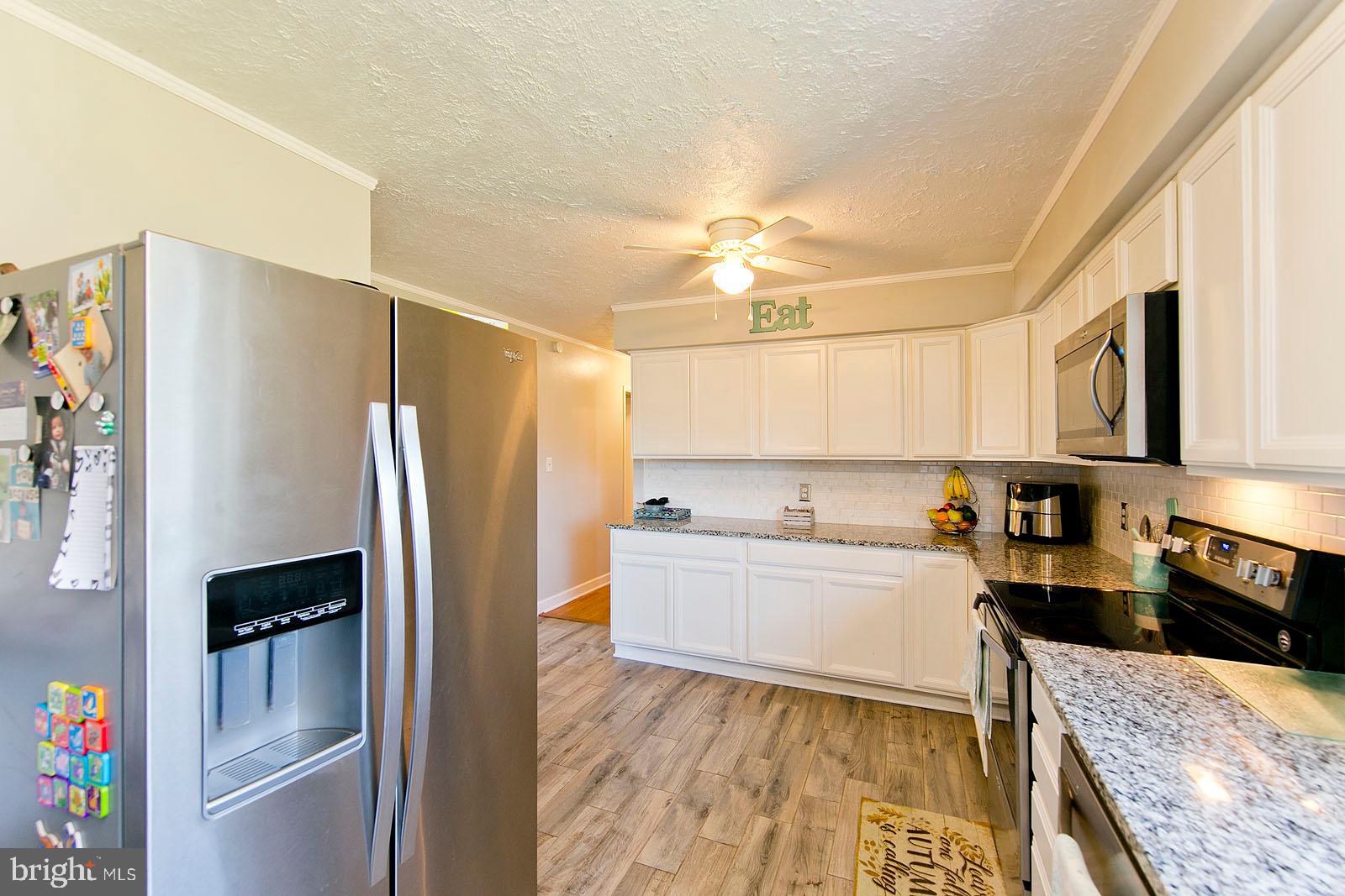 116 Blue Ridge Lane White Post, VA 22663 - Photo 12 of 55 Gallery Image 12