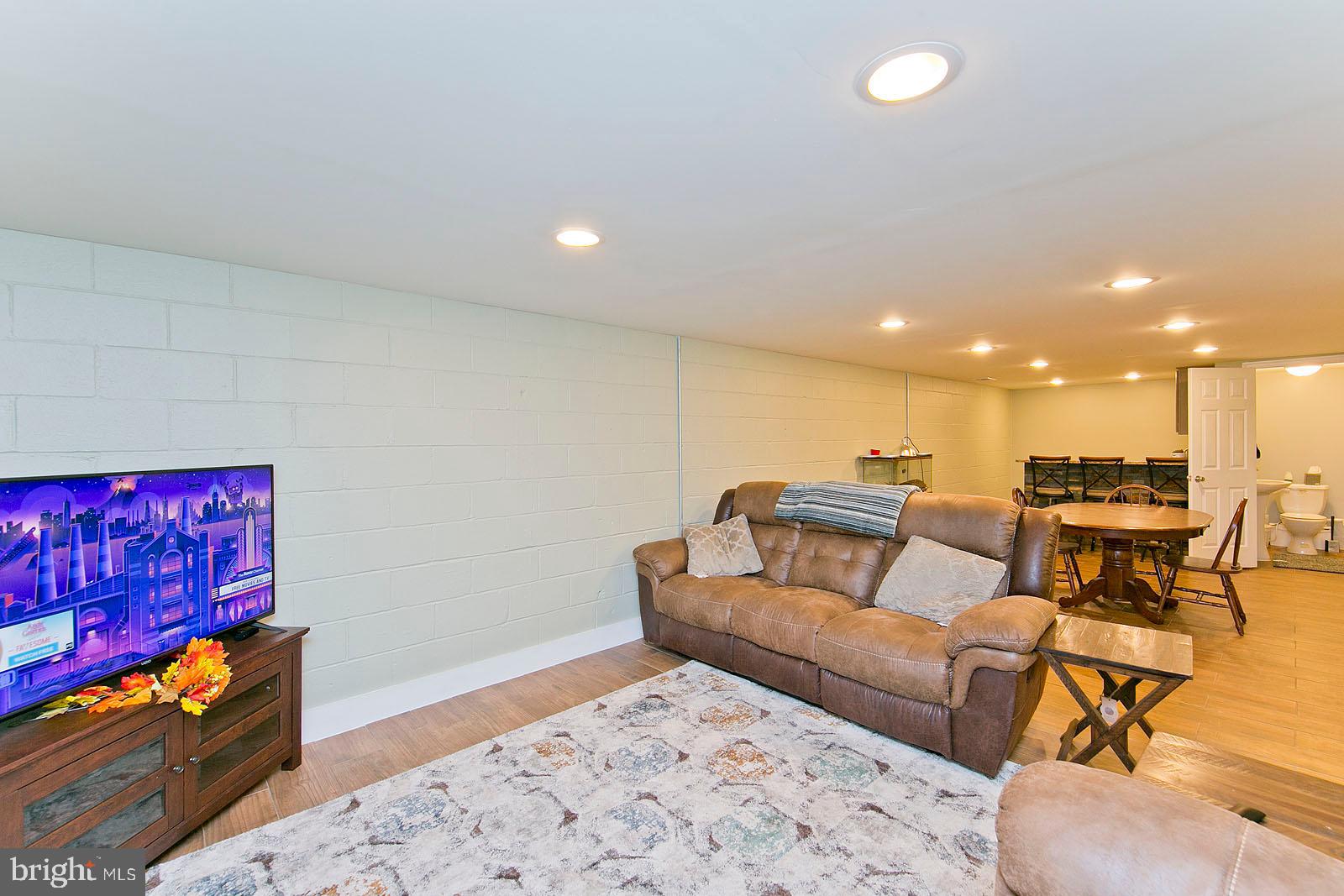 116 Blue Ridge Lane White Post, VA 22663 - Photo 42 of 55 Gallery Image 42