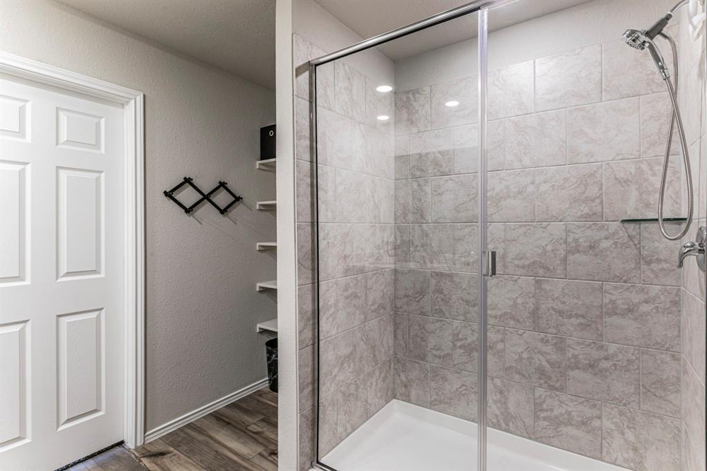 7017 Canadian Drive China Spring, TX 76633 - Photo 9 of 17