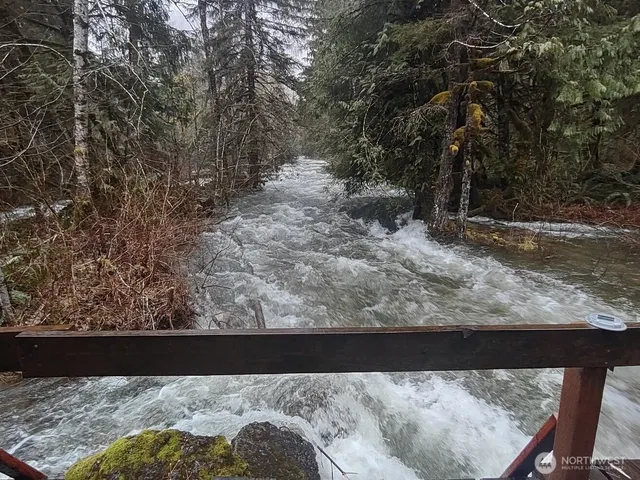 a view of an entryway