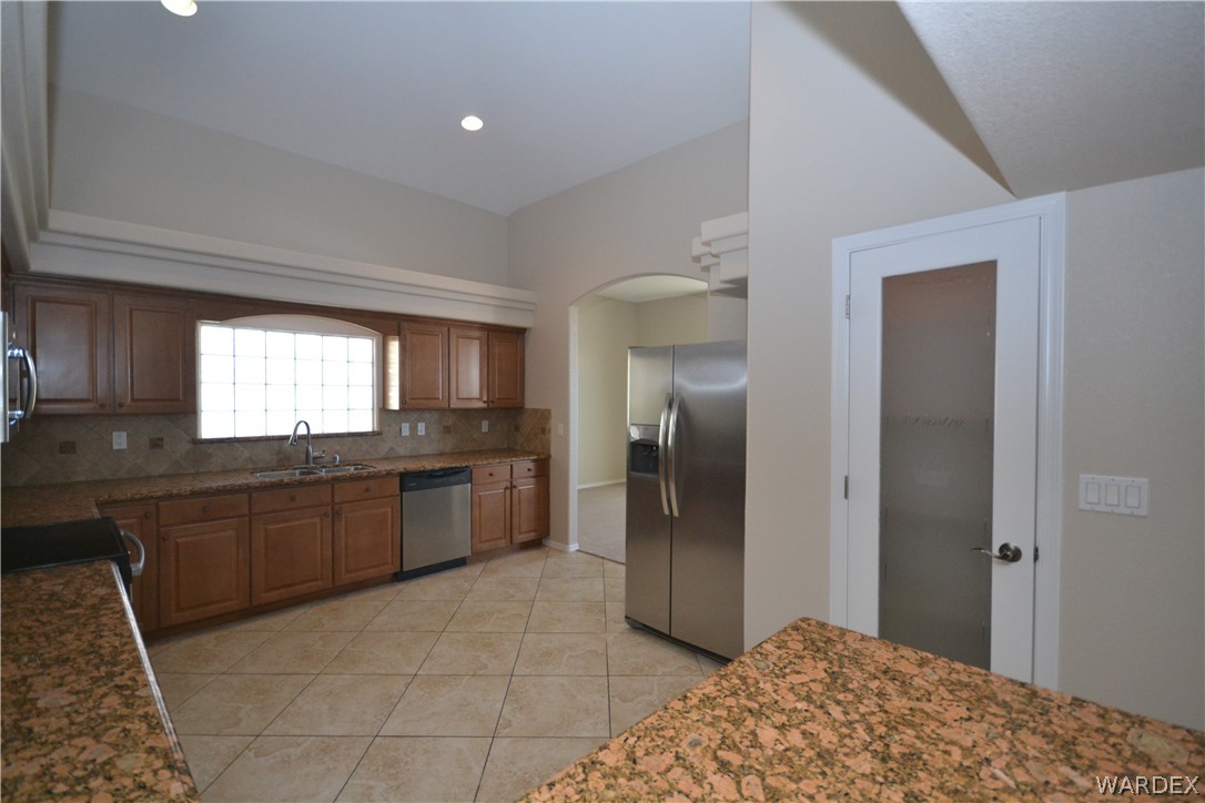 2055 Pegasus Ranch Road Bullhead City, AZ 86429 - Photo 9 of 39 Gallery Image 9