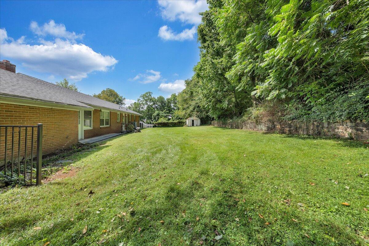 3579 Hartland Road Southwest Roanoke, VA 24015 - Photo 36 of 37 37-MIB00248