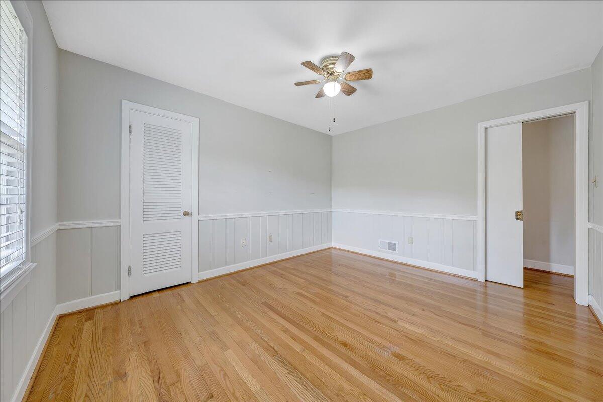 3579 Hartland Road Southwest Roanoke, VA 24015 - Photo 4 of 37 04-MIB00143