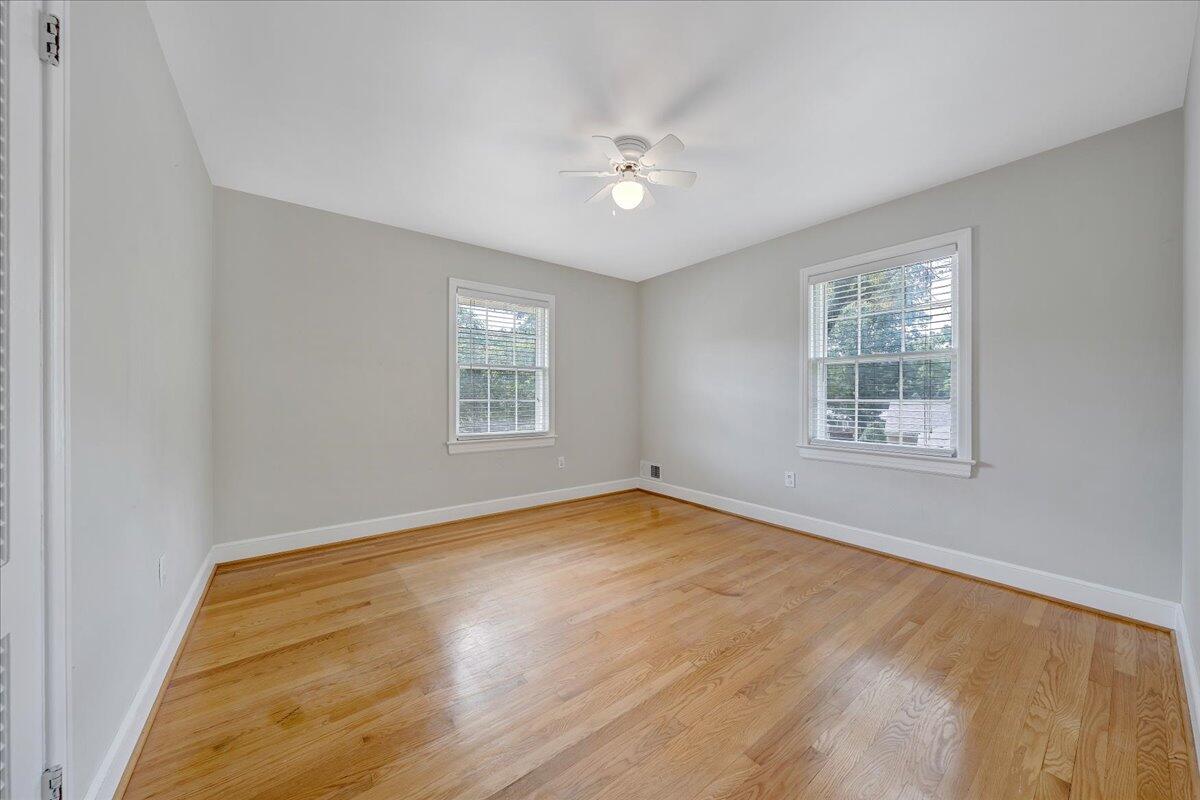 3579 Hartland Road Southwest Roanoke, VA 24015 - Photo 7 of 37 07-MIB00152