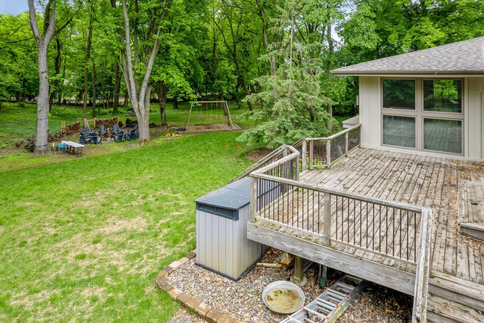 18995 Maple Lane Deephaven, MN 55331 - Photo 3 of 4