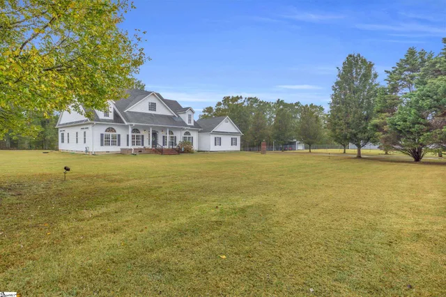 $625,000 | 109 Sheila Drive, Williamston, SC 29697