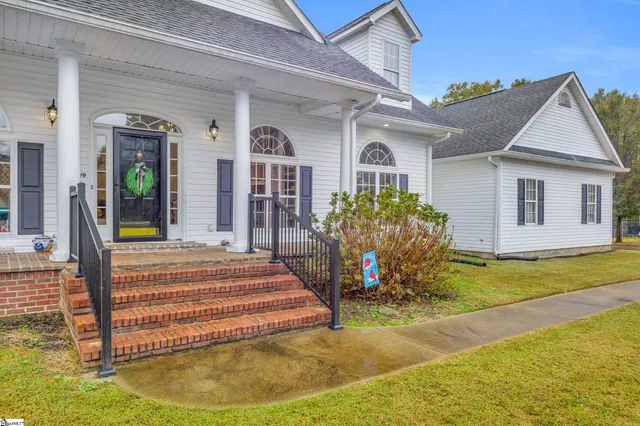 $625,000 | 109 Sheila Drive, Williamston, SC 29697