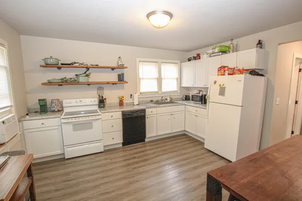 $209,900 | 1101 Jefferson Street, Alexandria, MN 56308