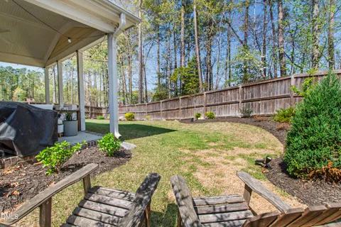$599,999 | 408 Barrington Hall Drive, Rolesville, NC 27571