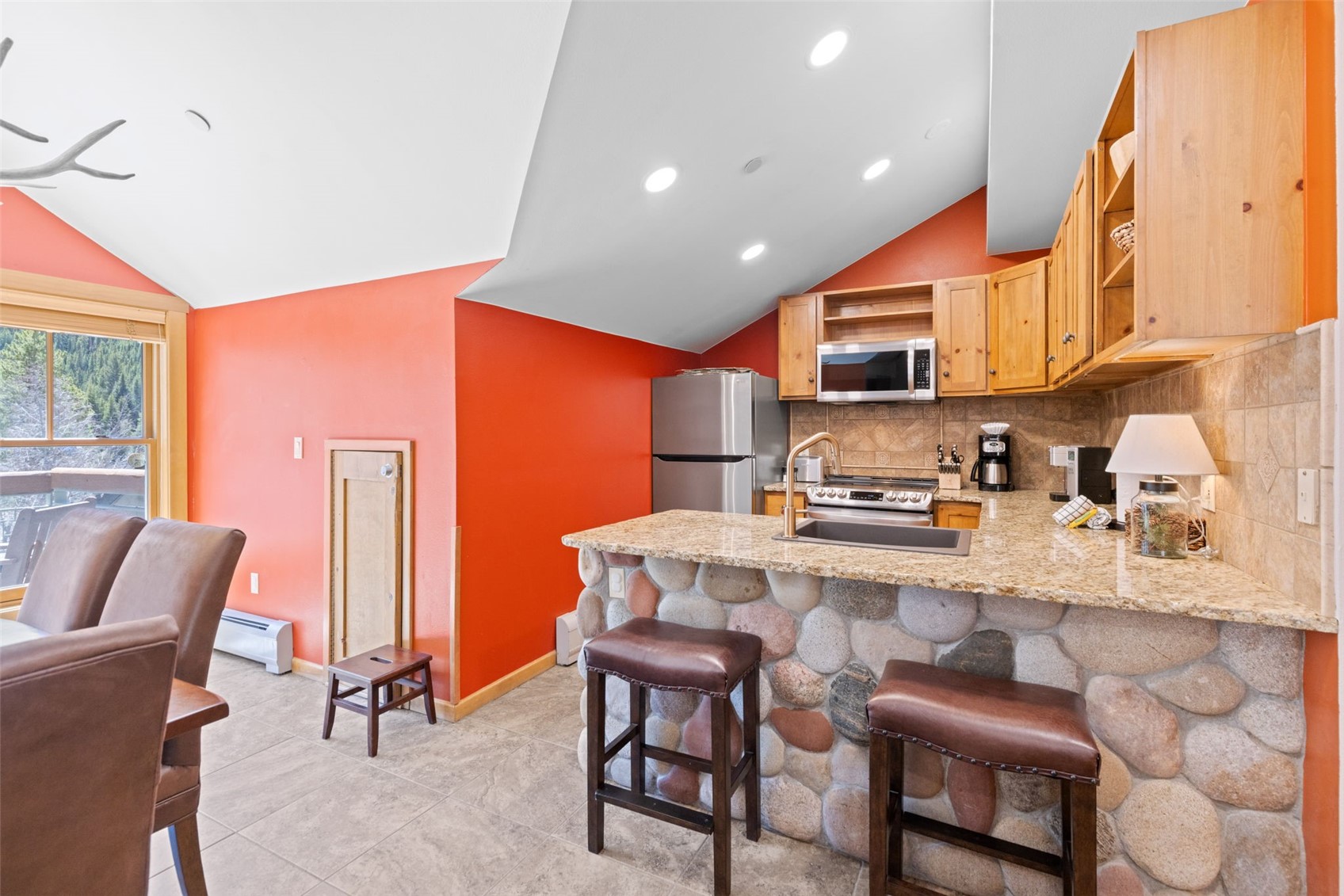 195 River Run Road, Unit 8002 Keystone, CO 80435 - Photo 4 of 47