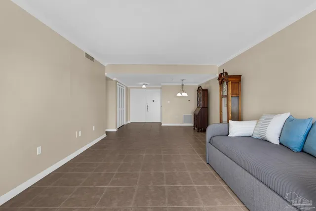 $189,000 | 615 Bayshore Drive, Unit 206, Pensacola, FL 32507