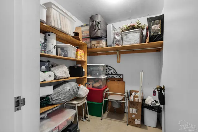 $189,000 | 615 Bayshore Drive, Unit 206, Pensacola, FL 32507