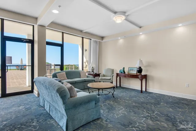 $189,000 | 615 Bayshore Drive, Unit 206, Pensacola, FL 32507