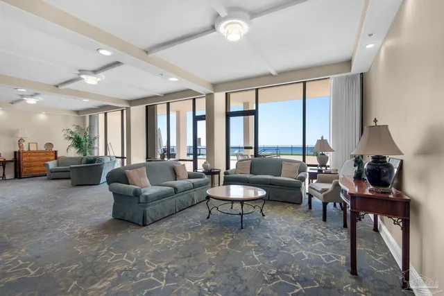 $189,000 | 615 Bayshore Drive, Unit 206, Pensacola, FL 32507