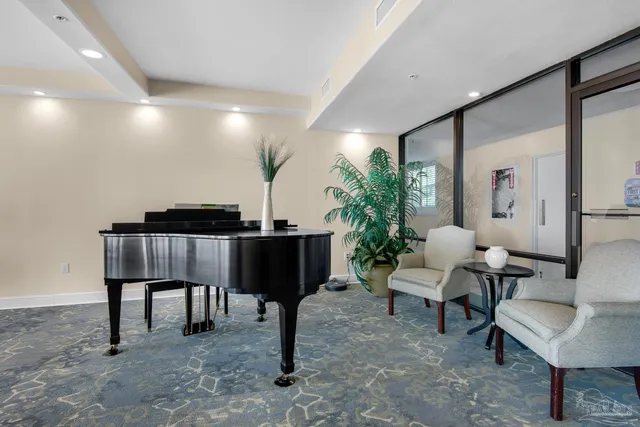 $189,000 | 615 Bayshore Drive, Unit 206, Pensacola, FL 32507