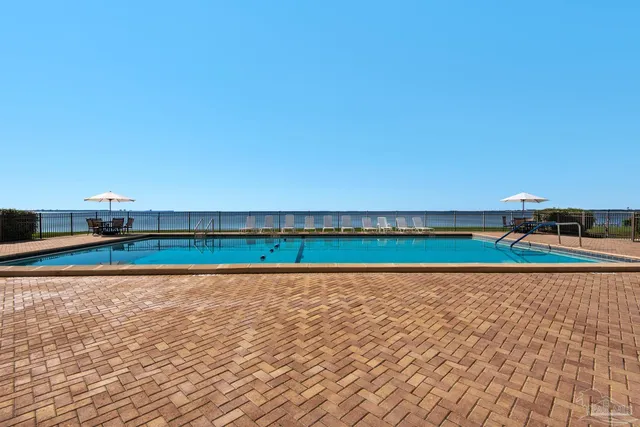 $189,000 | 615 Bayshore Drive, Unit 206, Pensacola, FL 32507