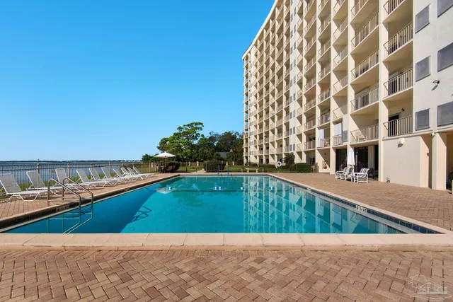 $189,000 | 615 Bayshore Drive, Unit 206, Pensacola, FL 32507