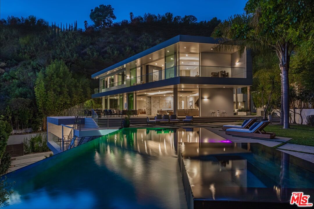 1895 Rising Glen Road Los Angeles, CA 90069 - Photo 41 of 41