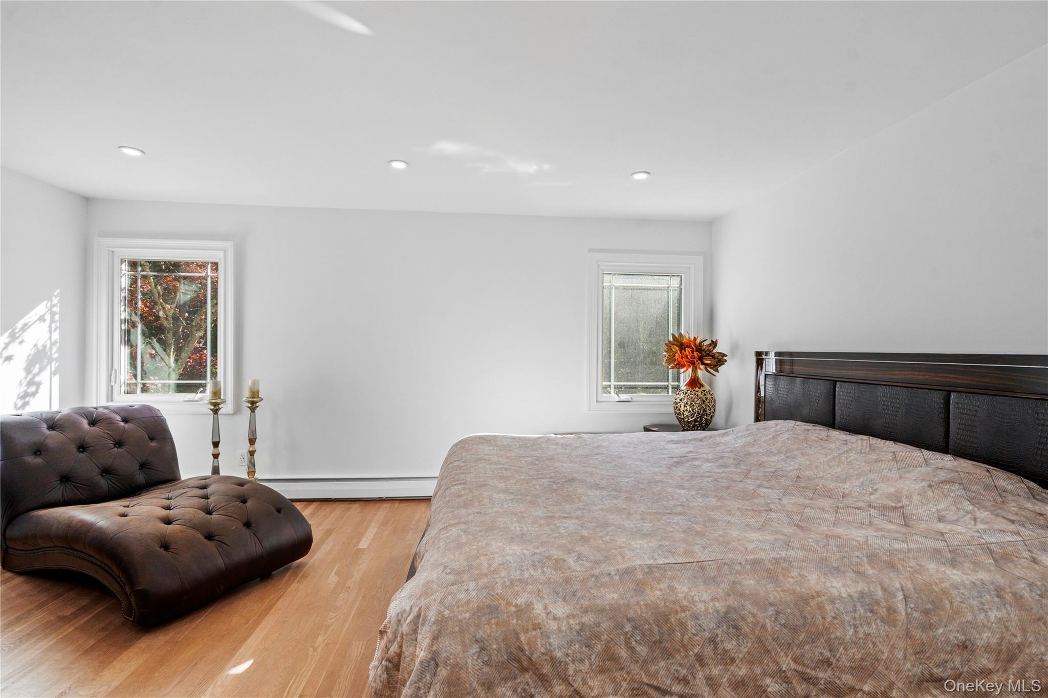 897 Ripley Lane Muttontown, NY 11771 - Photo 20 of 45 Primary Bedroom