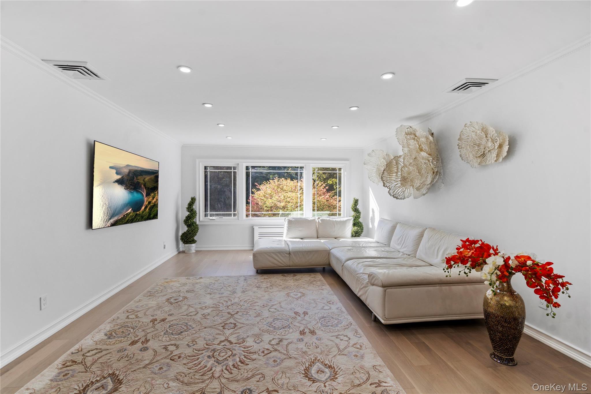 897 Ripley Lane Muttontown, NY 11771 - Photo 10 of 45 Formal Living Room