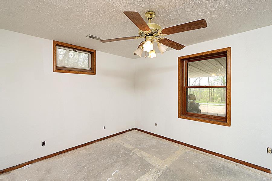 12300 Keyesport Road Carlyle, IL 62231 - Photo 60 of 75