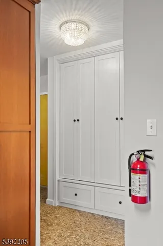 $379,900 | 1 Claridge Drive, Unit 503, Verona, NJ 07044