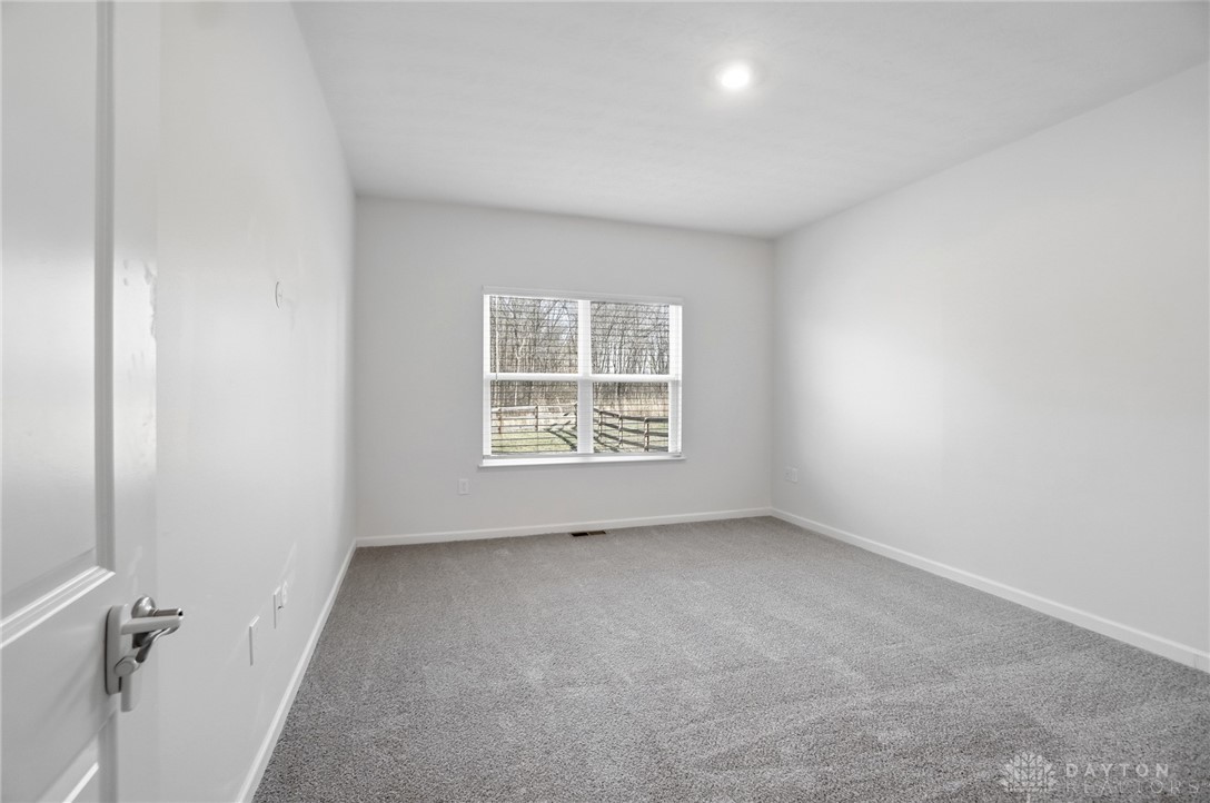3292 Shadow Ridge Court Morrow, OH 45152 - Photo 4 of 68